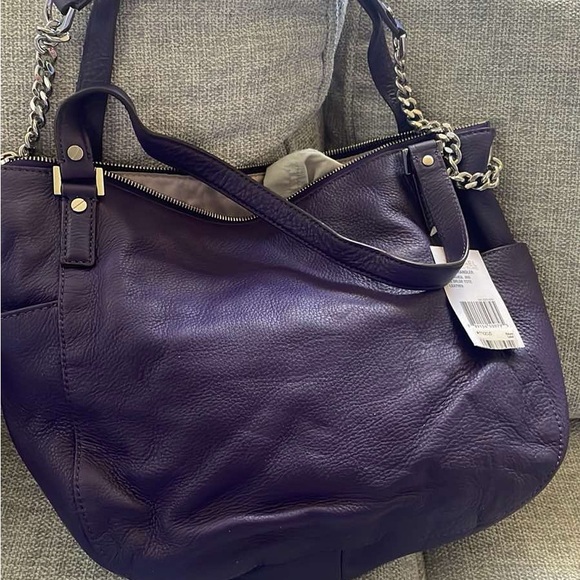 BN Michael’s Kors leather bag